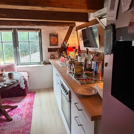 Doppelbett In Der Villa Mit 3000 M2 Garten Und Wald Campsite *
