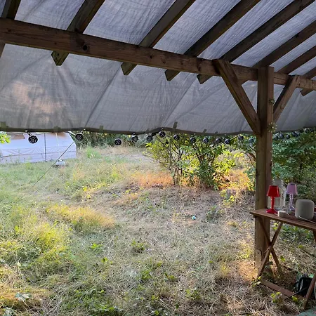 Doppelbett In Der Villa Mit 3000 M2 Garten Und Wald * Wittstock