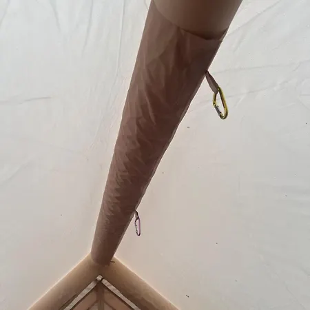 Doppelbett In Der Villa Mit 3000 M2 Garten Und Wald *