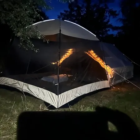 Doppelbett In Der Villa Mit 3000 M2 Garten Und Wald *